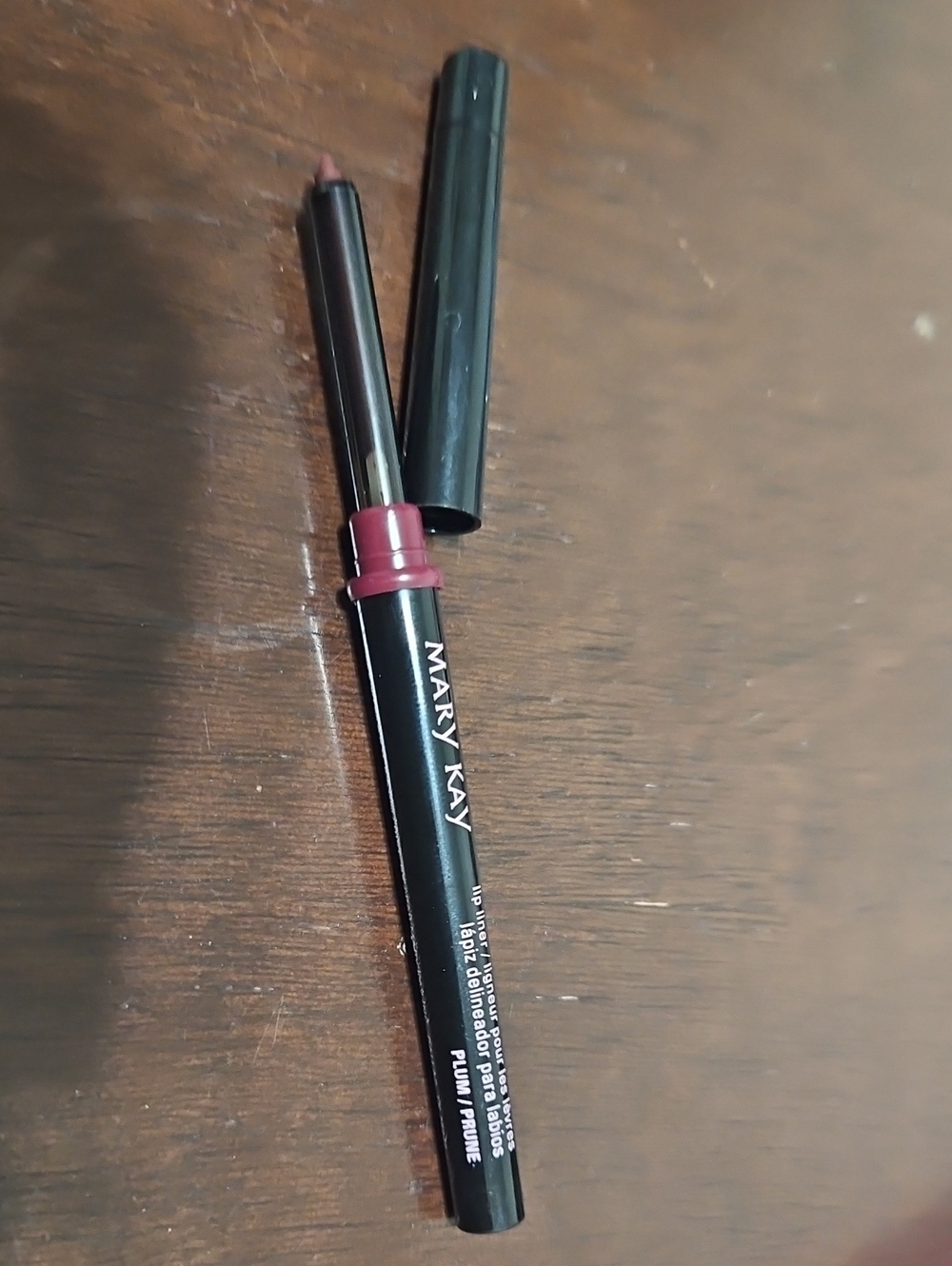 Mary Kay Lip Liner Pencil โ Plum Shade